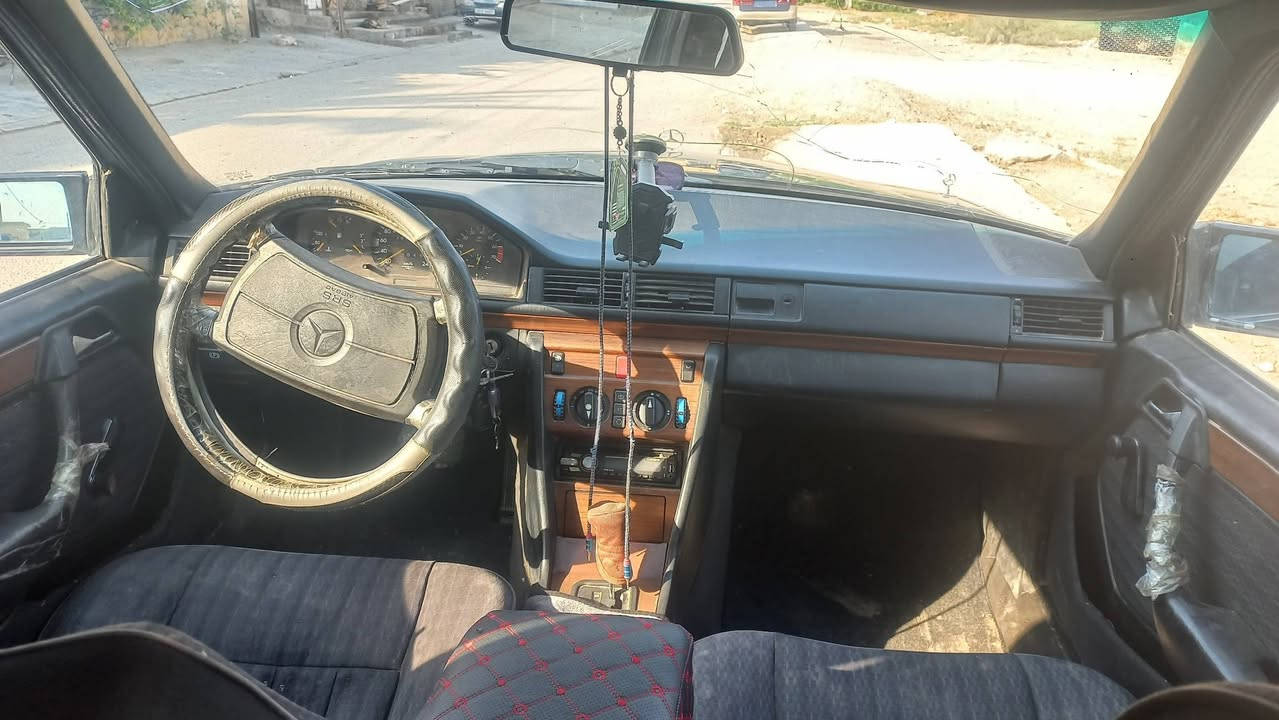 تفاصيل داخل الصورة
