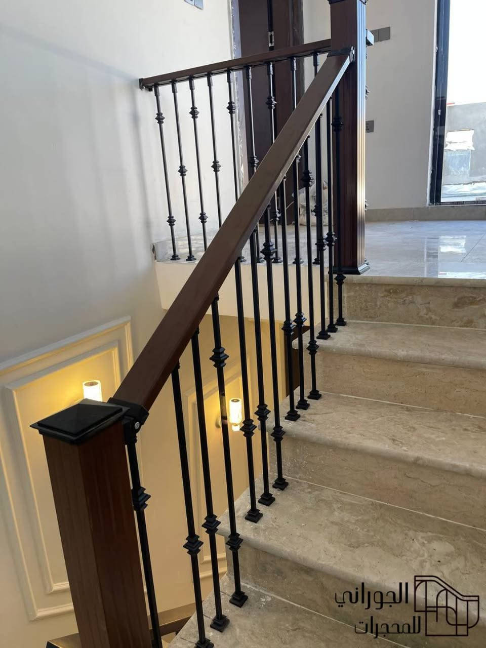تخيل تصرف فلوس هواي على بناء بيتك… وبالأخير محجر الدرج يطلع مايليق بي .

محجرنا الكلاسيك الحديث مصمم حتى يكون:
✔️ ثابت وقوي 
✔️ حديد معالج ضد الصدأ
✔️ دمج فاخر بين الالمنيوم والحديد الأسود
✔️ تصميم يرفع قيمة البيت وينطي جمالية
✔️ مناسب للبيوت الجديدة وأعمال الصيانة والديكور

لا تنتظر تتندم
راسلنا الآن واحجز 📩
القرار الصح اليوم… يوفر عليك خسارة باچر.

#حديث #مودرن #ديكور #درج #محجر


**إذا كنت صاحب هذا الإعلان وتريد حذفه لأي سبب، رجاءا أرسل رسالة إلى الدعم الفني**