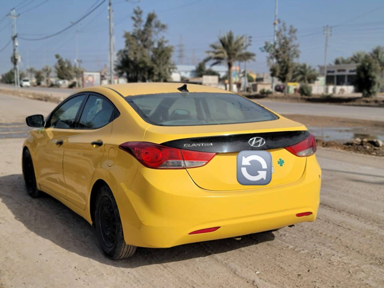 يا الله السلام عليكم 
النترا 2013 امريكي محرك 1800 دوش 
ضرر جاملغ امامي مبدل فقط 
اليبل واحد لباقي 
شرط جاهزة 100% 
رقم بغداد دولي جاهزة مصفرة وكاملة
ماشية ١١٥ الف كيلو
السعر 94$ وبيها مجال
مكاني بابل 
***********
***********
