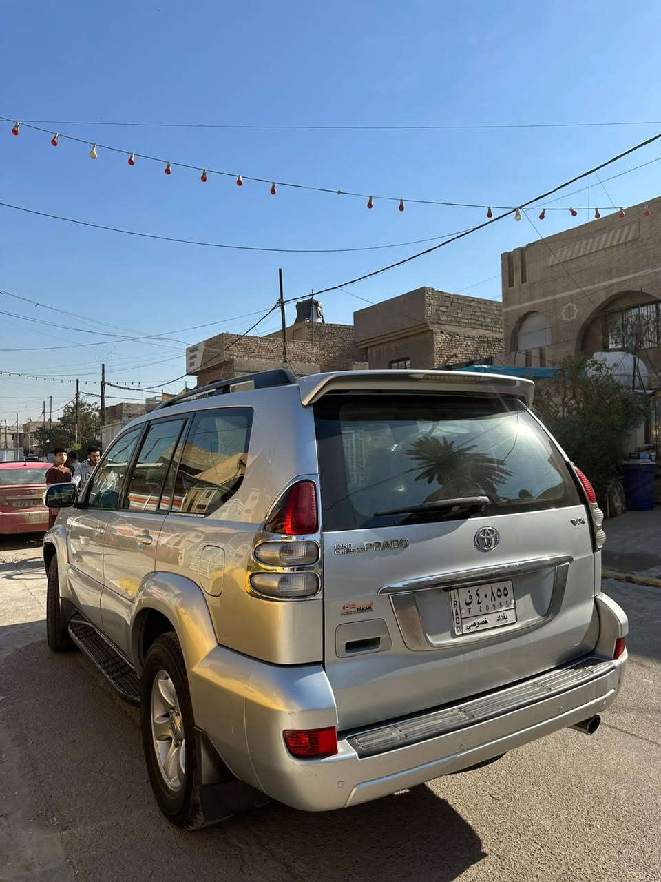 سلام عليكم
برادو 2009 V.X.S 
اعلى فئة جكات 6 سلندر رقم بغداد مكفولة كفالة عامة كير محرك ممفتوح السيارة جاهزة بلادية مابيها اي نقص السعر 170$ وبيها مجال 
للاستفسار ***********
