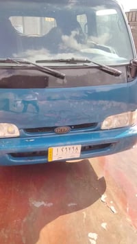 شباب عندي فونتيرا موديل 2000 للبيع ثانويه لا ساقطه سياره حلوه مصبوغه ل...