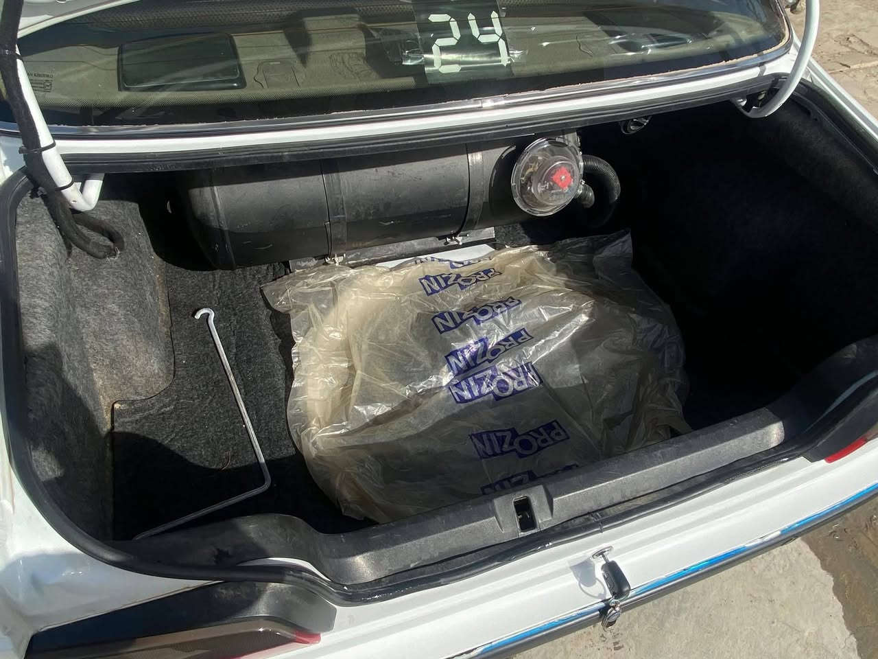 _بيجو بارص موديل 2024
_ رقم قادسية انكليزي مشروع وطني شرط مداور 
_ سنوية لغاية 2029 
_منظومة غاز
_ ماشية64 الف 
_شاشة اصلية
_تحكم ستيرن
_كشن كهرباء 
_جاهزة من حدادية تبريد 🥶تاير السيارة ما بيه اي نقص
_السياره كفاله عده بارد بصيط بل جاملق الاامامي
 
_غير متواجد على الخاص 
#السعر_80وبيها مجال 
***********
