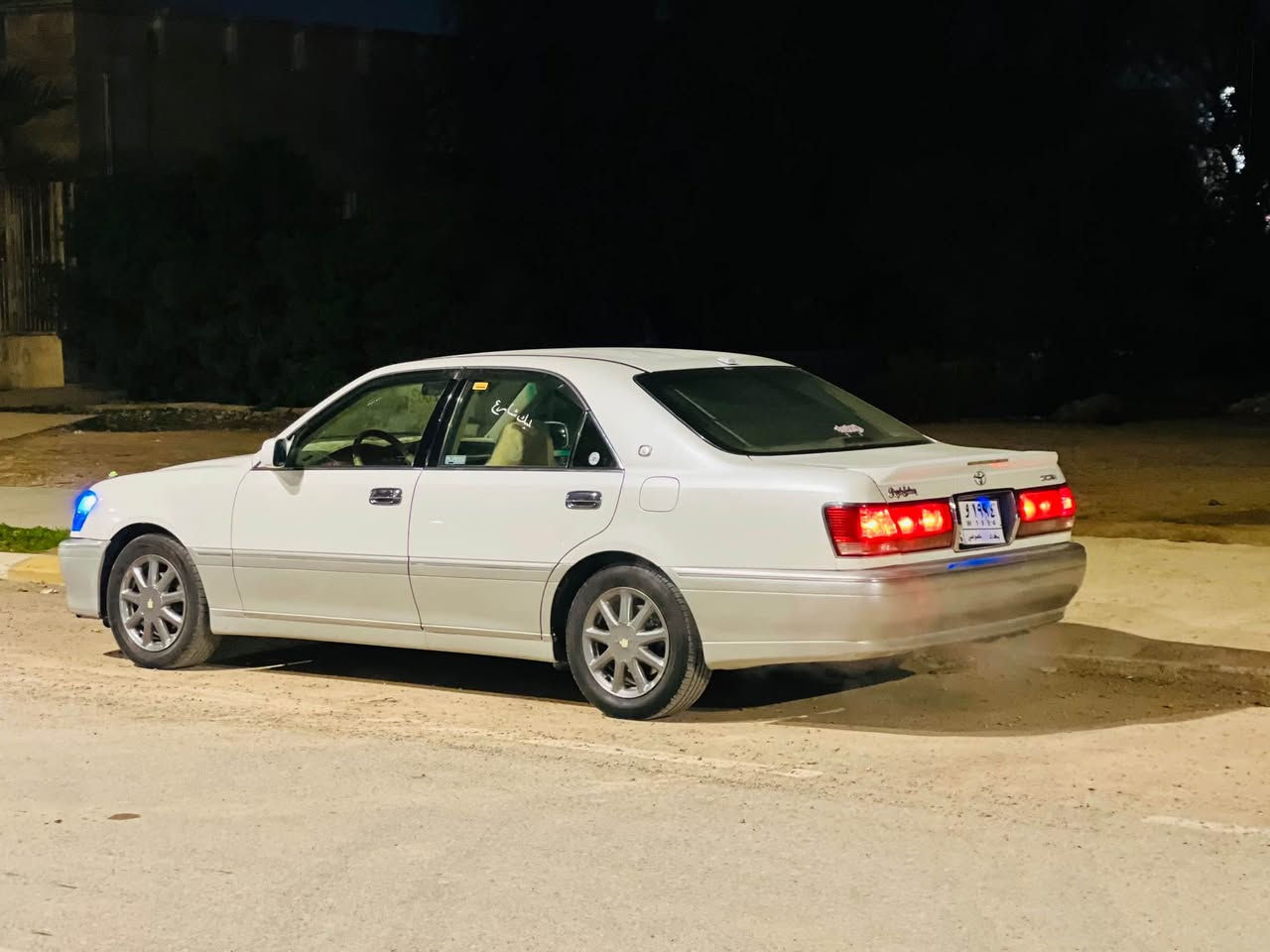 ماشاءالله لە ماڵی هەموو لایەک 
مەلیکە ٢٠٠٣
 ساق بێ بۆیاخ
سۆنەرەکەم داناوە 
نەموسە نە براوەیە 
بۆیاخی ئیرا و ئەوروپایی نیە   
دیفۆری بچووک ئاڵتوونی بازاڕ 
١٢٨،٠٠٠ ڕۆشتوە 
ویل نەجمە 
دوو دوگمە 
ناوزەرد 
پەردە 
 بەردەم و دوا کریستاڵ 
داشبل عارف 
کامل مەسرەف 
ڕۆن و هایدرۆلیک گۆڕاوە 
تەقە و ڕەقە  بەشەرت چرکەی نیە 
گێڕ و مەکینە بەشەرت 
تەبرید سارد و گەرم  بەشەرت جامی  هەڵ گیراوە
زەڕبە شاسی  کەڤەر هەمووی بەشەرت  
شوێن کەلار 
62$ مەعمەلە 
*********** كالار, السليمانية
