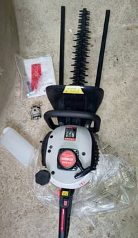 منشار تقليم • بنزين • جديد