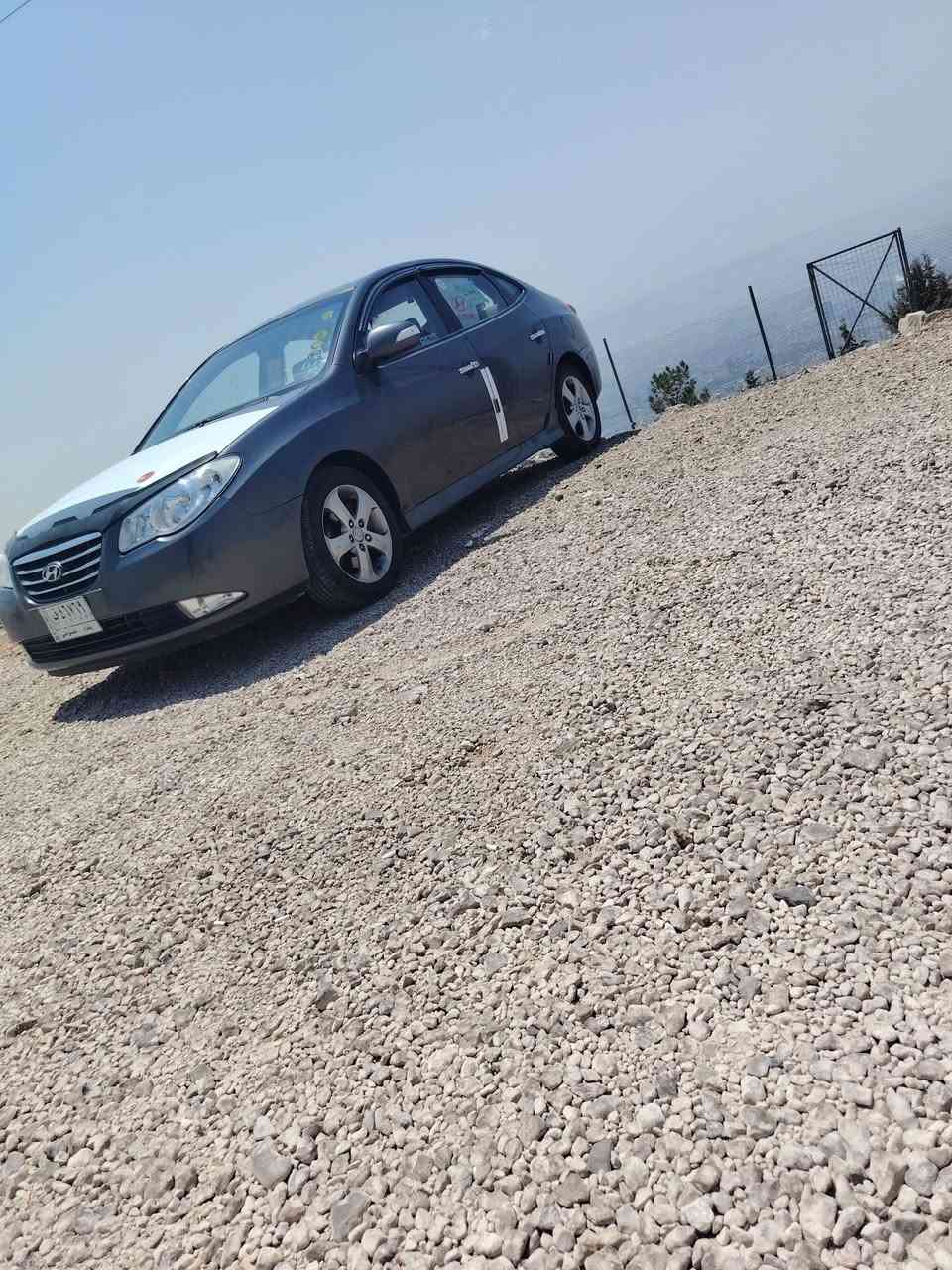 السلام عليكم النتره موديل ٨ رقم بغداد صبق احزام القماره كلير السعر شده وبيه مجال صدر جديد تخم تاير جديد تبريد كامله ع اخر حبه ***********
