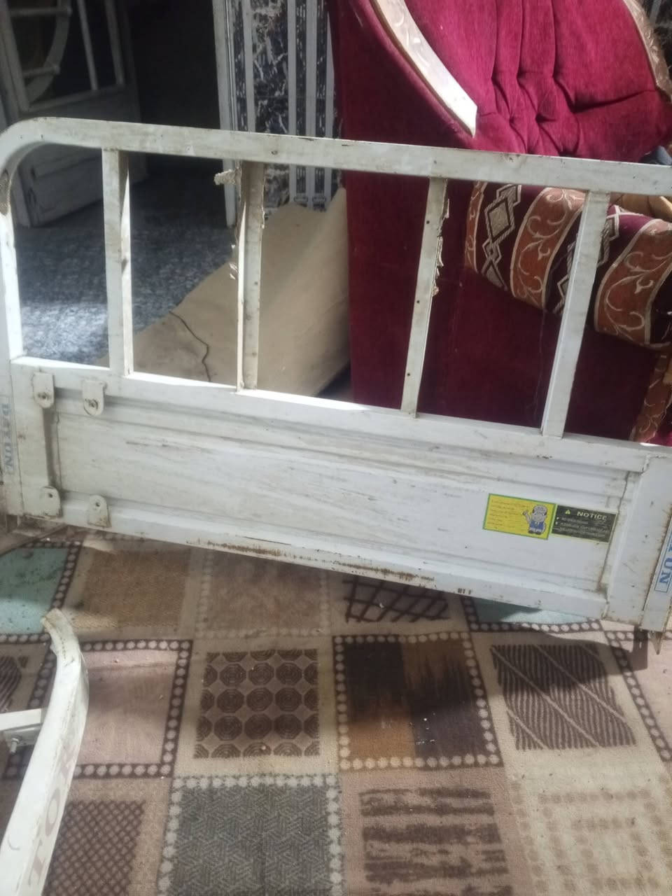 بدي 20 البيع 500قفله نضافته جدام عينك البدي جان مضموم***********
