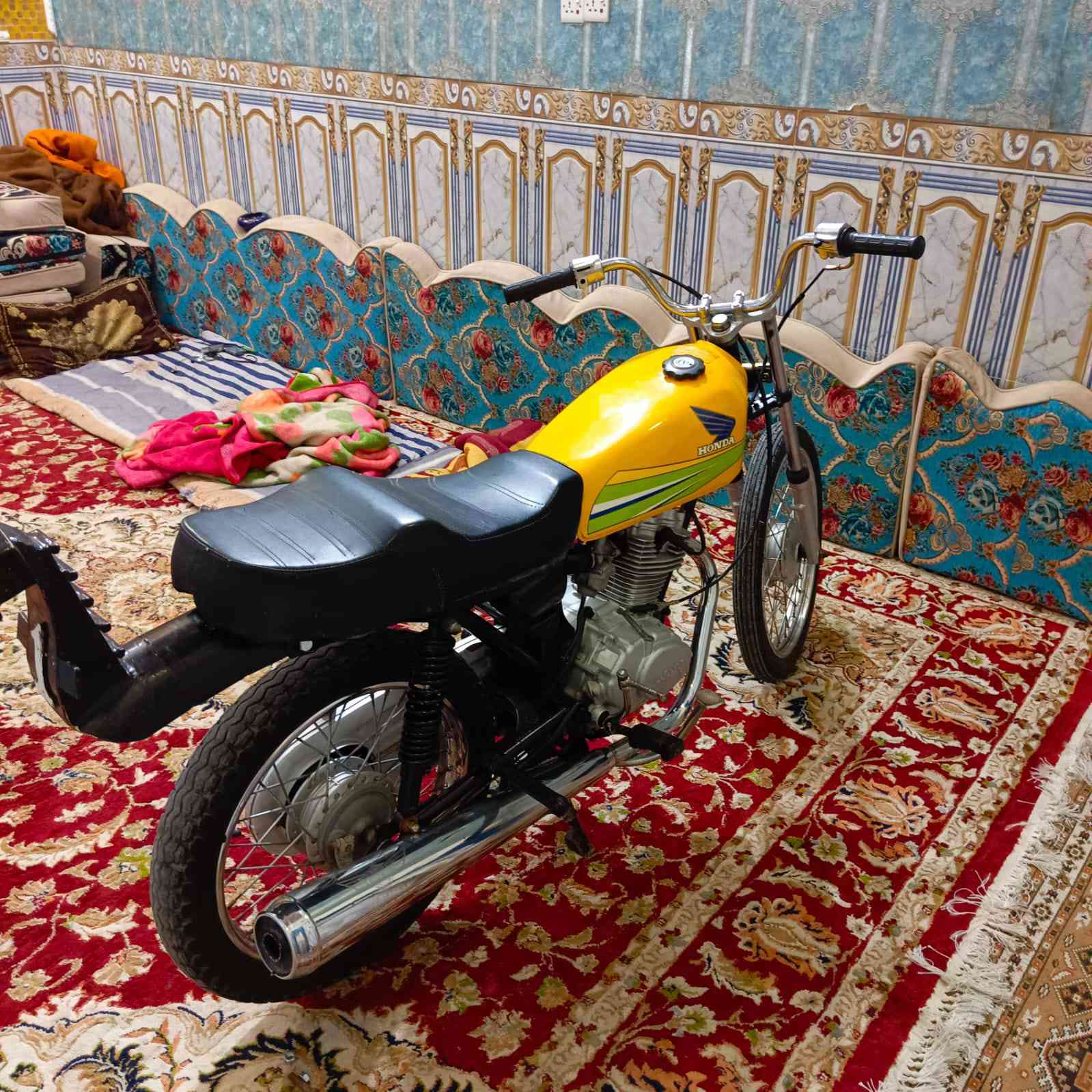 شلامجة 21 اصلي مكفول ما مفتوحة للبيع 550 الدراجة كلك كلك كلك


**إذا كنت صاحب هذا الإعلان وتريد حذفه لأي سبب، رجاءا أرسل رسالة إلى الدعم الفني**