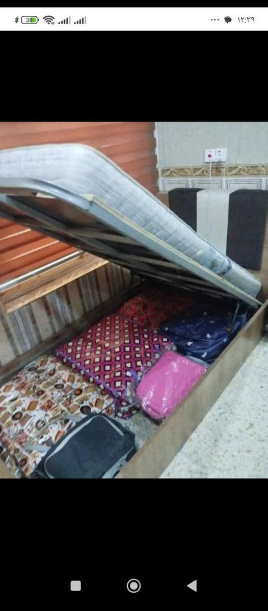 غرفة نوم شبابية تركي سرير نفر مخزن ، كنتور بابين ، ميز تواليت ، ميز احذية من هوم سنتر ، المكان بغداد شارع فلسطين
للاتصال ***********
