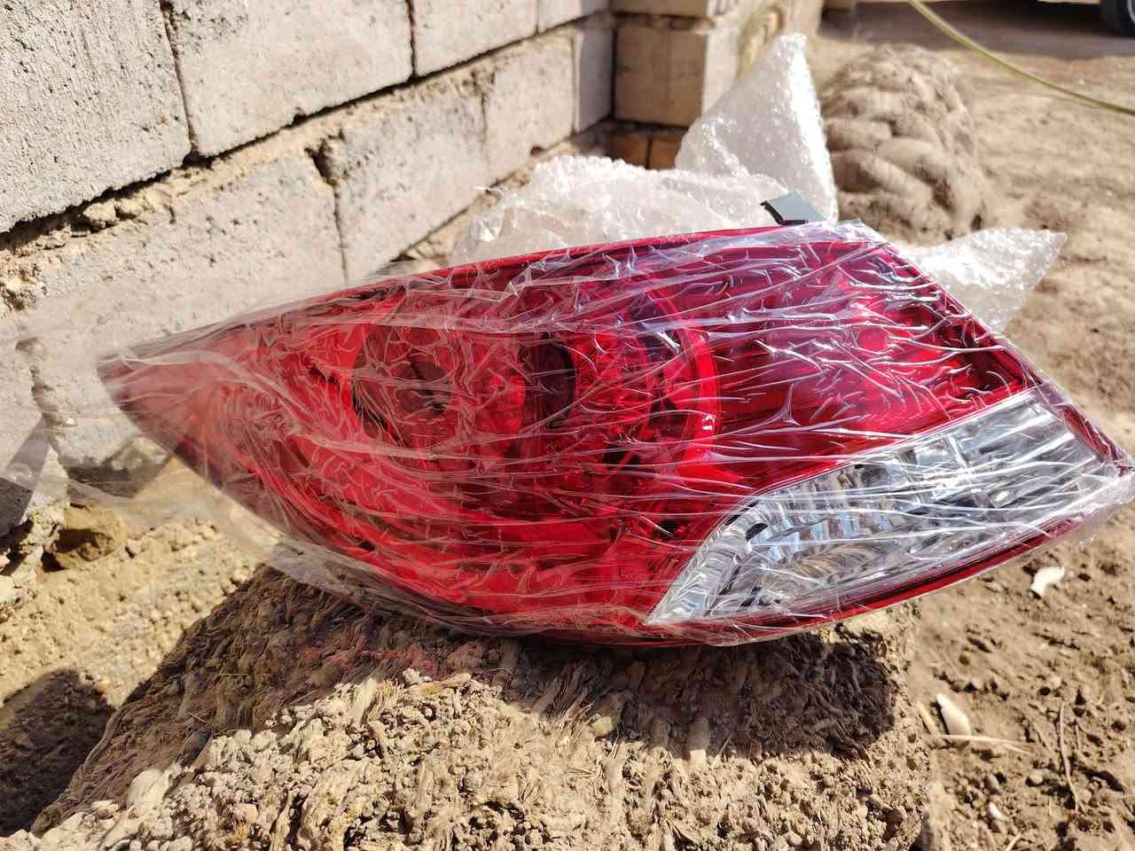 سلام عليكم
غراض اكسنت موديل ٢٠١٢
بك لايت
مازدات
بنيد
مري
جاملغ ايسر

للتواصل فقط ع رقم ***********
