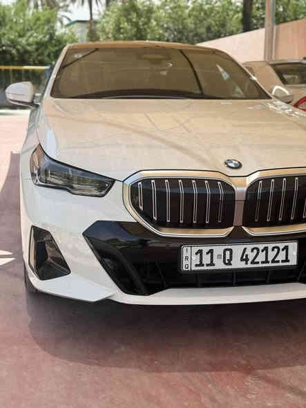 السلام عليكم
اعلان بيع
530i
M
2025
سيارة خليجية عروش
بيها ضمان صيانة ٤ سنوات
ماشية ١٧ الف كليو
بيها طخة بالدعامية الخلفية ومصلحة بالوكالة

المواصفات
كراسي تدفئة -تبريد
تبريد ١٠ منافذ
‎4كاميرات
‎5بردات
قيادة الية
صندوك كهرباء
داتا شو
اوتو هولد
اوتو بارك
رجوع الى الخلف تلقائي
وبعد هواية مواصفات
فول للاخير
السعر ٩٥ مليون عراقي 
للاتصال
***********
