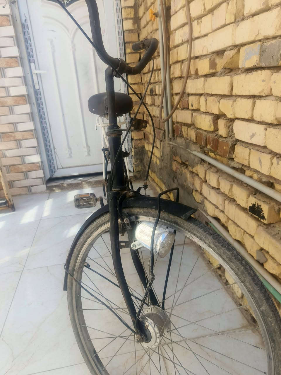 بيسكل للبيع التاير الوره مبنچر للأستفسار على الواتساب
***********
