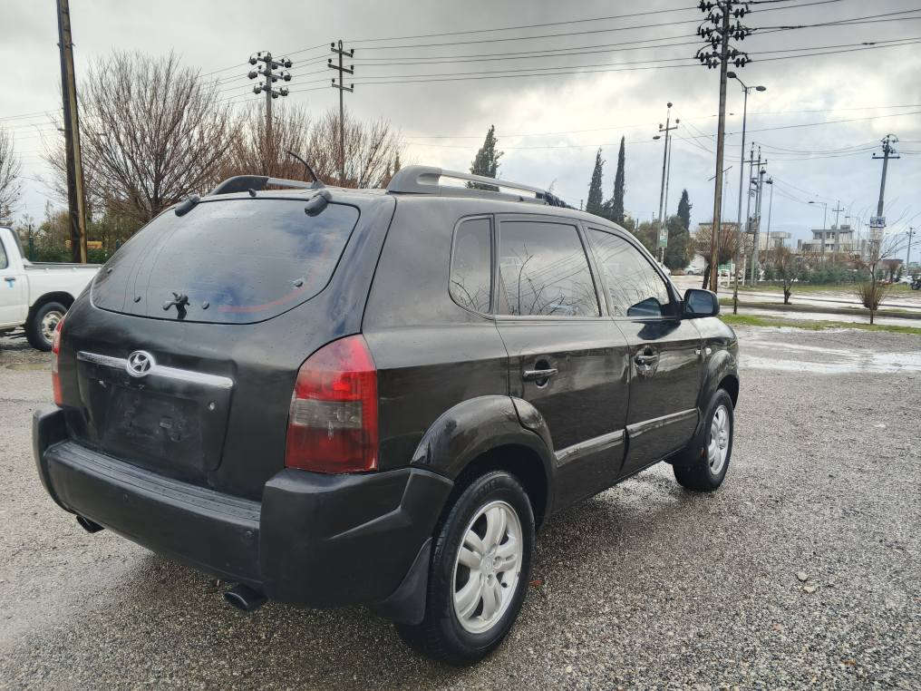 بەناوی خوای گەورە
هۆندا 2006 
مەکین گازی سۆپر جواربستۆن
جوارجام کاربایی  هه مووکاربای ئیشکات
ئاوئین کاربایی تەبرید ساردوو گەرم
کوشن جلتوو  سیارک پئدەعموو خایسیە دەعموو زەربی نیە سیارکە دووبیە براوەیە  سیارکە پاکو خاوئین گئیرمەکین هه مووگیانی بەشەرت نرخی 43
ناونیشان پیرمەگروون
ژمارە *********** السليمانية, العراق
