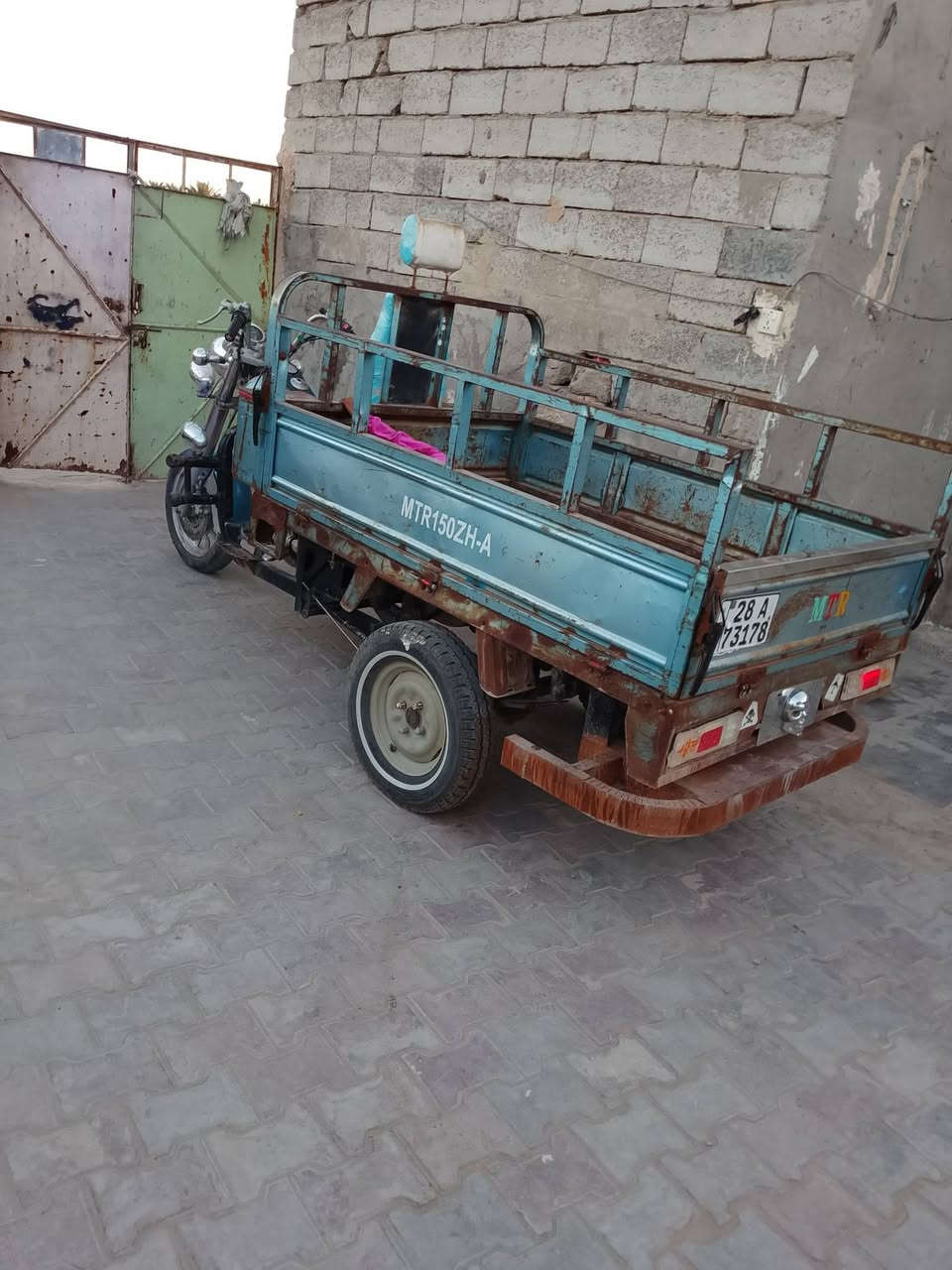 السلام عليكم دراجه للبيع مقفوله كفاله عامه موديل 19 المكان النجف وصخير السعر علىص رقم انجليزي ***********
