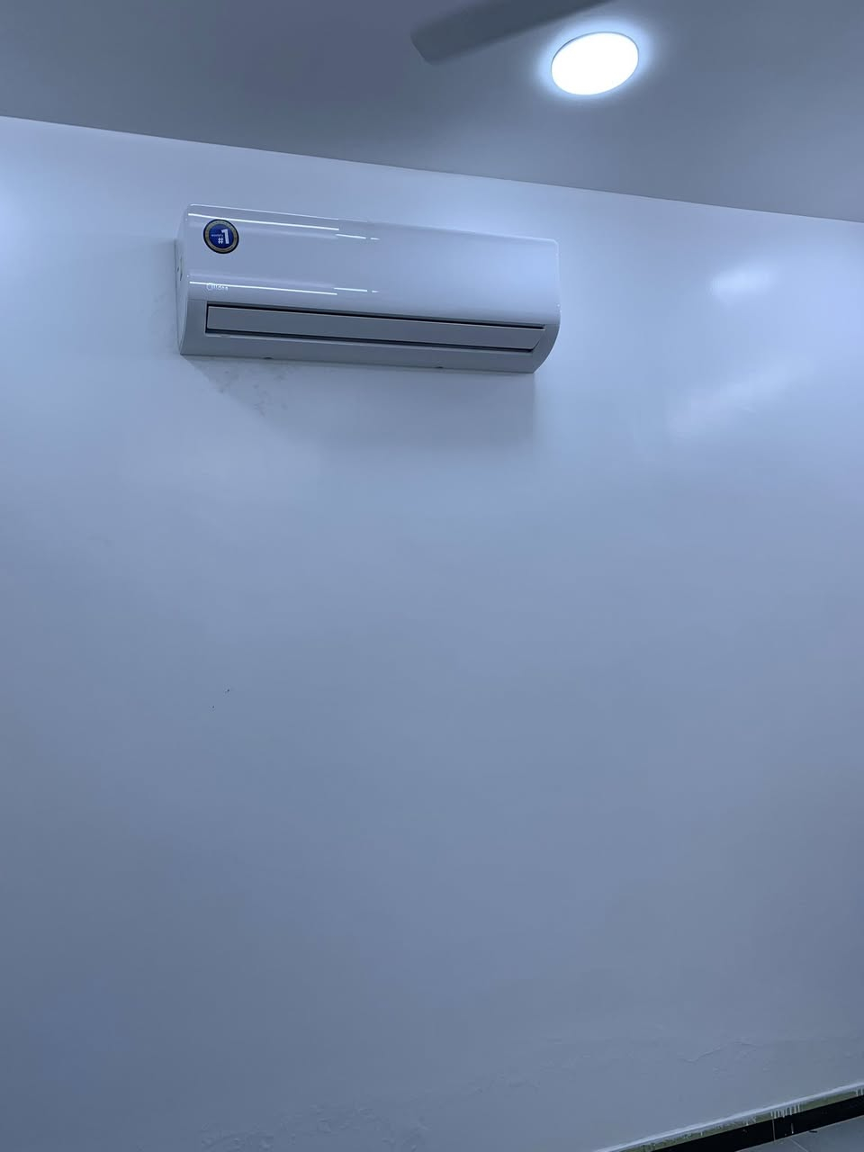 سلام عليكم ورحمة ورشة رائد لتبريد لنصب السبالت وغرف التجميد وصيانة جميع أنواع التبريد وصيانة المكيفات والثلاجات
***********/رائد
