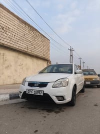 كيا ريو • ٢٠١٢ • فتيس يدوي