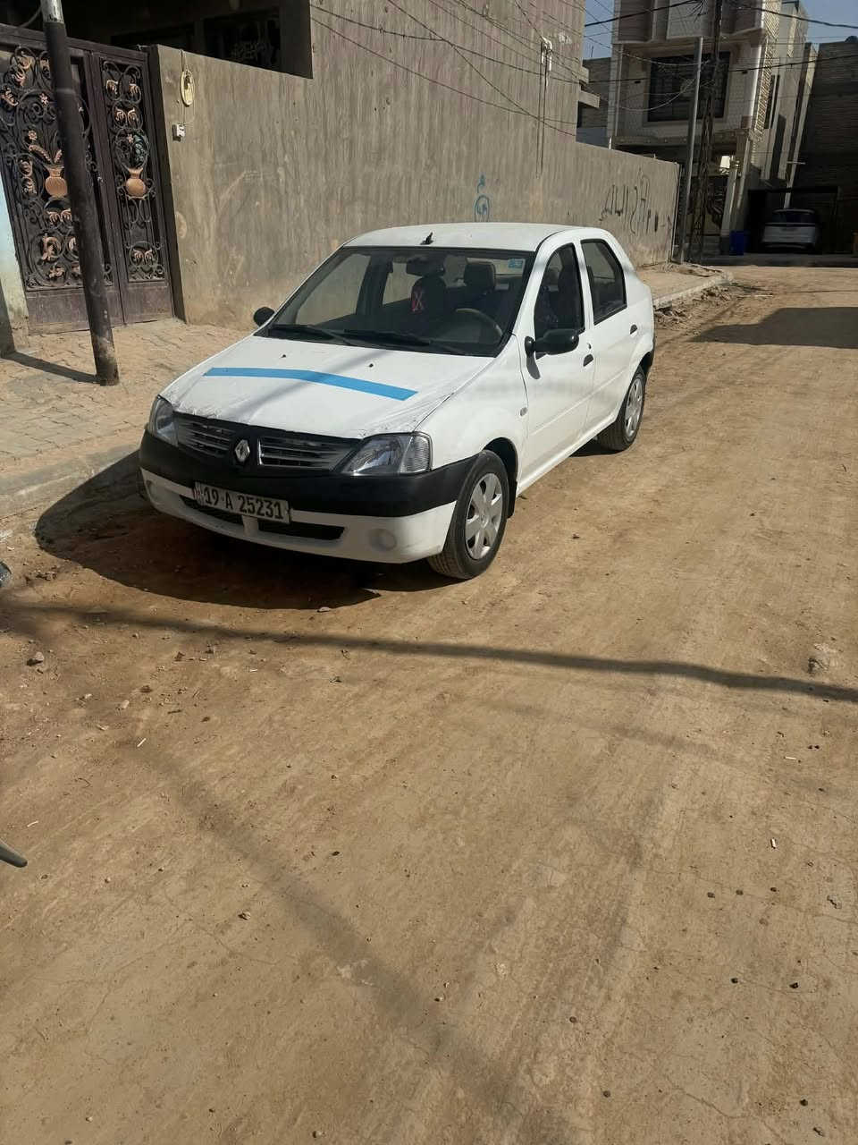سلام عليكم رينو ٢٠١٠ سياره مكفوله كفاله عامه بيع مراوس ٤٥ وبيه مجال ***********

