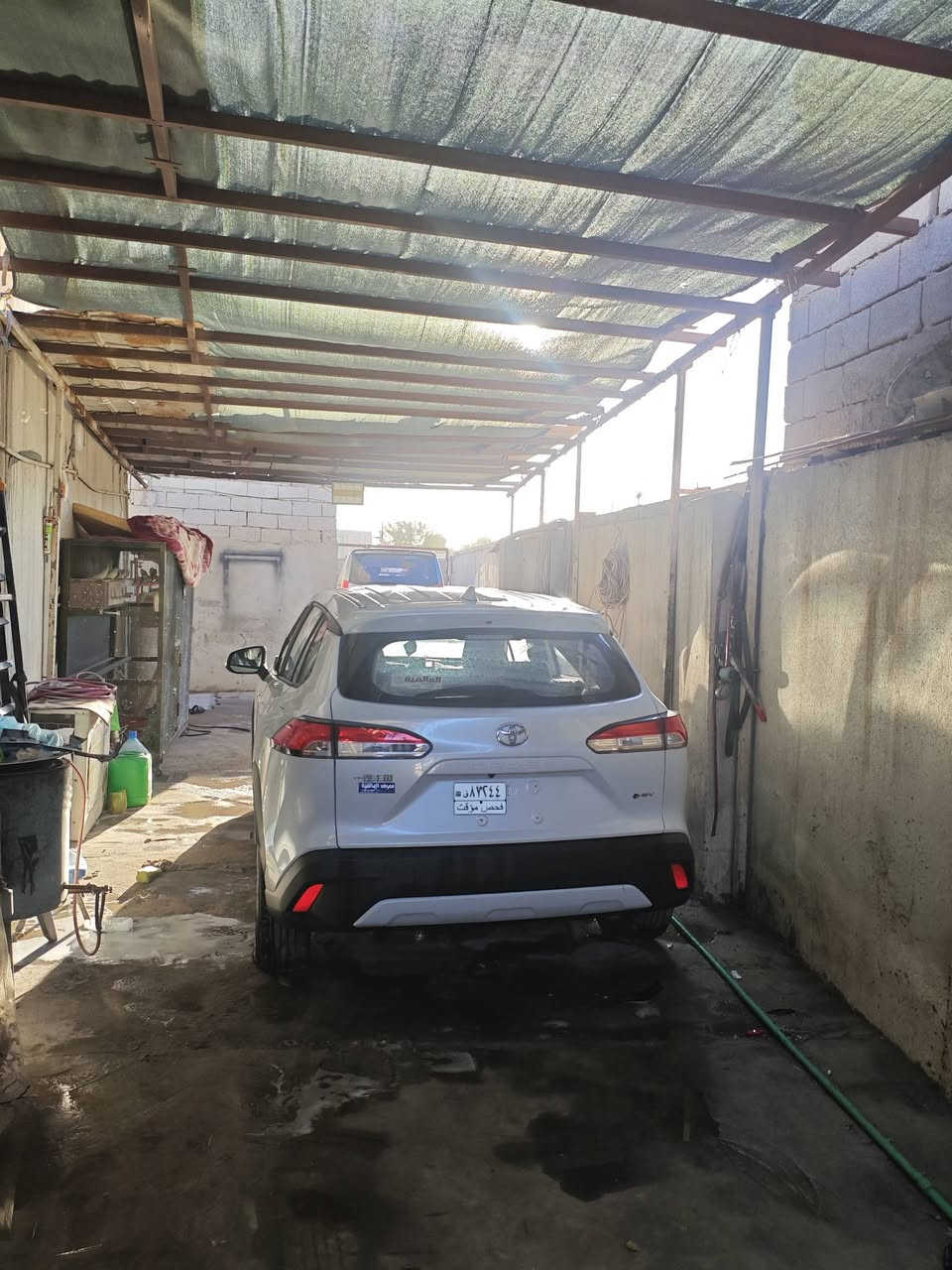 كورلا كروز 24 هايبرد بيها ظربه بجم مصلحه وكامله بس ماتشتغل يرادلها كهربائي ختصاص هايبرد للتواصل *********** مراوس بستاركس  مكانها البصره
