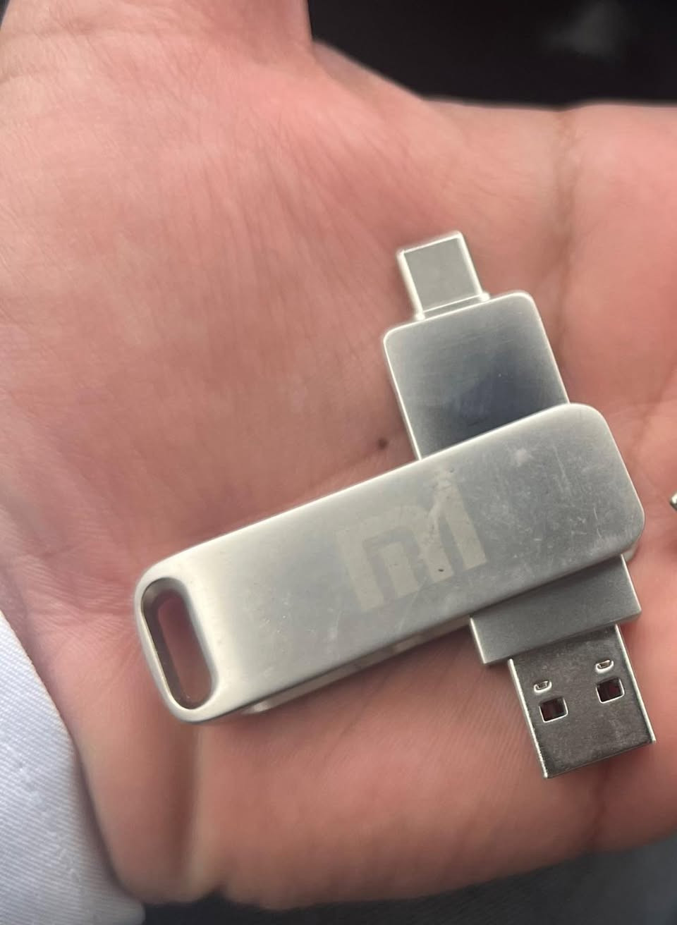 متوفر فلاشات ثلاث قطع ادفعلي سعر وبالعافية وشرط الفحص…


**إذا كنت صاحب هذا الإعلان وتريد حذفه لأي سبب، رجاءا أرسل رسالة إلى الدعم الفني**