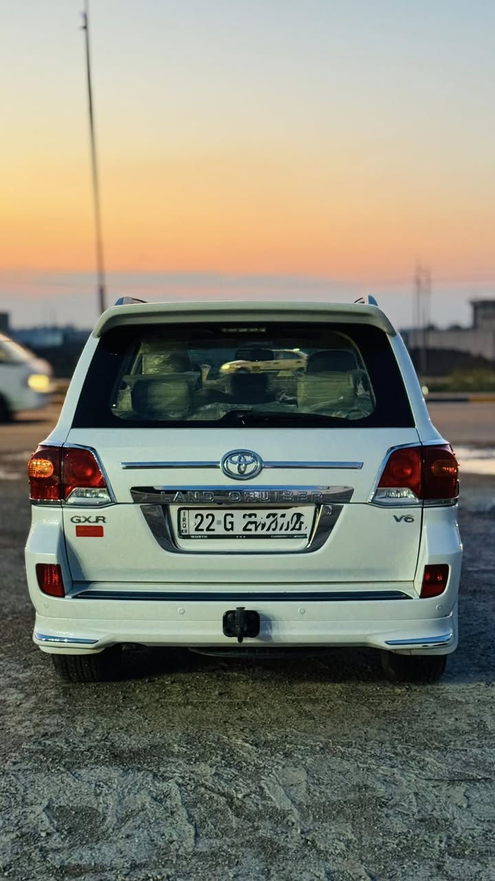 لاندكروز 2013 مكفوله كفاله عامه من كل نواحي فول موصفات 1/1 كشنات جلد وكهرباء شاشه فورويل فتحه محرك 6 سلندر رقم اربيل بسمي سعرها 373 بيها مجال ***********
