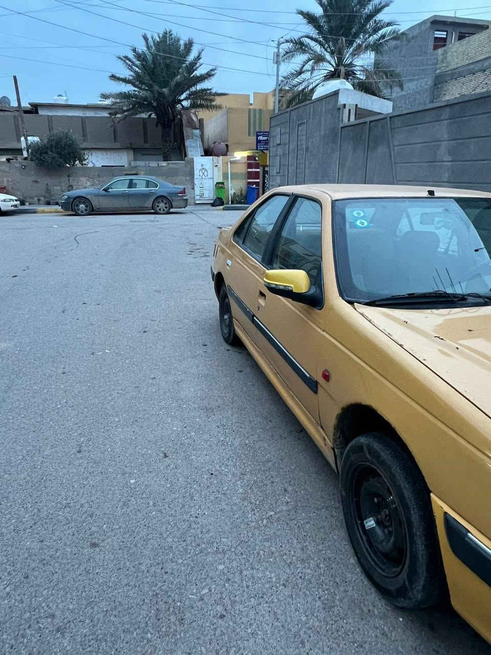 السلام عليكم شباب بيجو لميس ٤٠٥ محدث بارص موديل ١٥سياره خير من الله محور مكينه فرنسي٢٢٠٠ كير وضفيره جديد حداديه تخم تاير ارضيه رقم بغداد تحويل ثاني يوم عارضه ٣٥بيه مجال عنوان واسط العزيزيه شراي يتصل على رقم ***********
