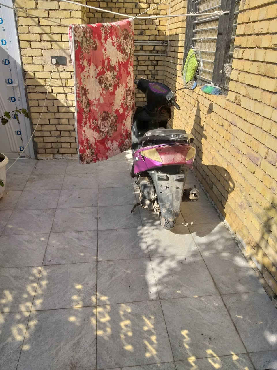 دراجه للبيع السعر 375 ناصريه مركز التفاصيل موضحه بل تصوير شغاله نكره زوج تاير جديد نقصهى بس كفر الجوه الكشن *********** اتصال فقط
