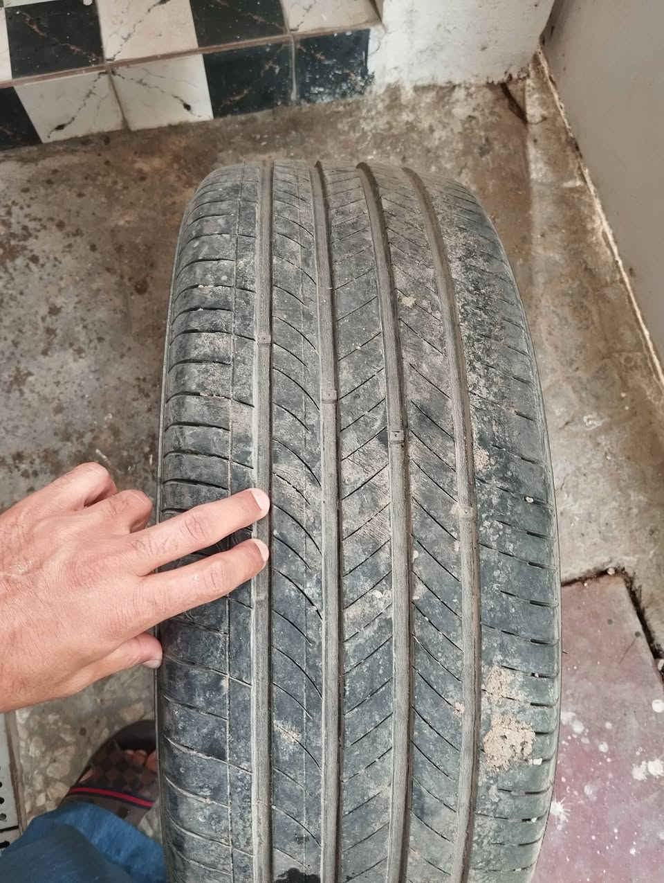 تك مستعمل نظيف مكان بغداد 245/45/21


**إذا كنت صاحب هذا الإعلان وتريد حذفه لأي سبب، رجاءا أرسل رسالة إلى الدعم الفني**
