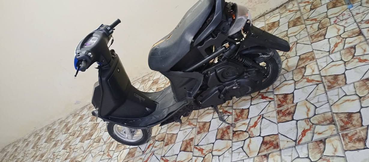 سلا عليكم دراجه فراشه للبيع مكينه مفتوحه سعر ٢٥٠ مكان شاميه تواصل عله رقم ***********
