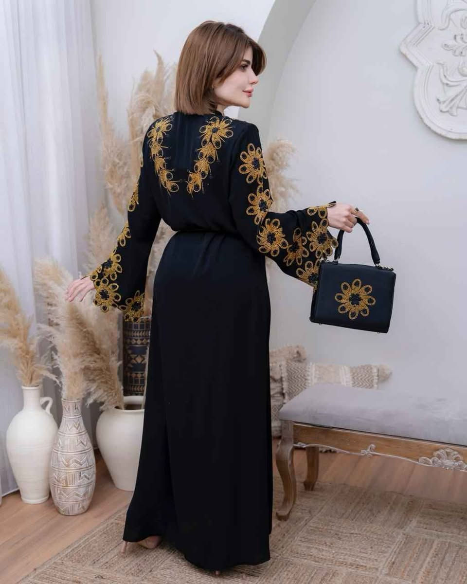 #جديدنـا عباية خليجية🦋 

🪄الشغل ستراس الاصلي 💯
✨القماش حرير أمارتي الأصلي 💯
🎗️مڪون من 5️⃣ قطع
⤶العباية
⤶شال
⤶بنطرون
⤶احزام
⤶حقيبة 👜 

🎗️من وزن 60 الى وزن 110

←أسود
←ذهبي
←فضي بغداد, العراق


**إذا كنت صاحب هذا الإعلان وتريد حذفه لأي سبب، رجاءا أرسل رسالة إلى الدعم الفني**