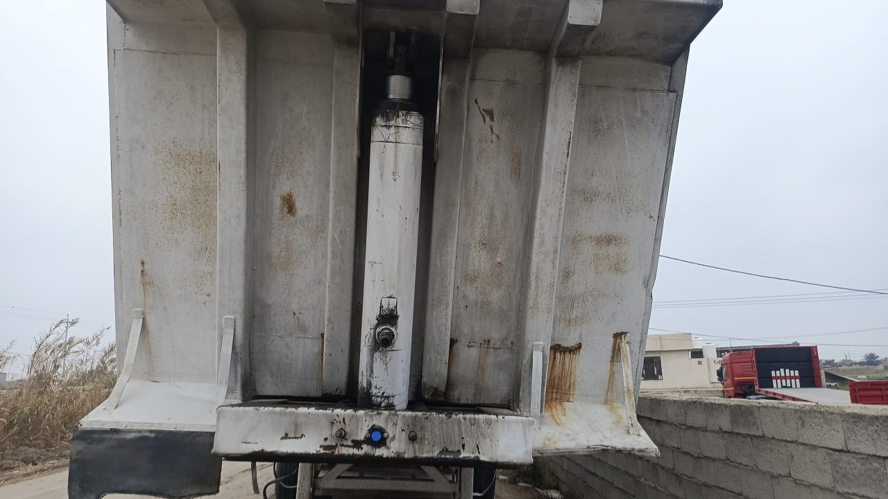 السلام عليكم للبيع عربانة قلاب المكان بغداد بسمايا للاستفسار ‏‪***********‬‏
