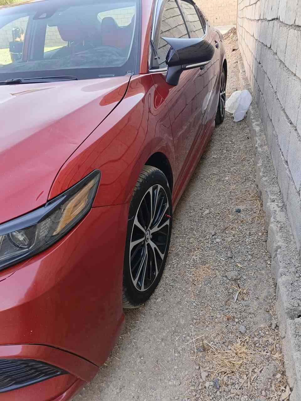 السلام عليكم
كامري موديل 23 
S اي
معوقين نينوى
الضرر حافه البونيد فقط 
بدون ايرباك بدون دواخل شرط 
السياره جديده بمعنى الكلمه 
مال جناي 
كير محرك شرط
صدر شرط تبريد شرط
ماشيه 50الف 
وكاله باسم المشتري عامه 
السعر 185 
الشرقاط اسديره وسطى 
نقد فقط 
للاستفسار ***********
