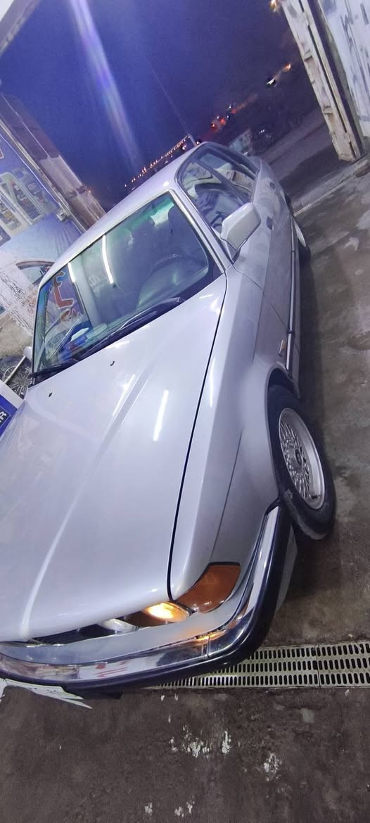 بي ام 1991 للبيع
735

كير مكينه مبدل جديد بلادي 
مصبوغه حزام
سياره جاهزه من حداديه وتخم تاير

العنوان(ميسان)
السعر الاتصال على الرقم التالي 👇

***********
