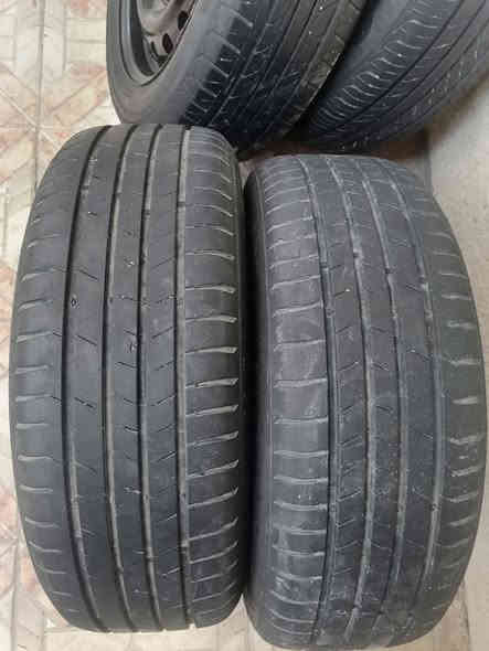 السلام عليكم
تخم ويل إلنترا أصلي أمريكي 16 مع تخم تاير صيني 205/55/16 للبيع سعره ٢٠٠ ألف مكاني بغداد ***********
