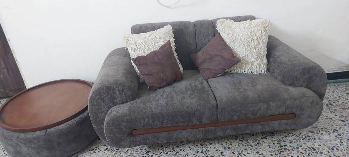 تخم للبيع نظيف كلش احطاطة سعر ٥٠٠ بي مجال بسيط مكان حي الجهاد


**إذا كنت صاحب هذا الإعلان وتريد حذفه لأي سبب، رجاءا أرسل رسالة إلى الدعم الفني**