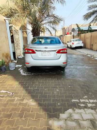 نيسان سنترا • ٨٠٠٠٠ كم • بيها مجال
