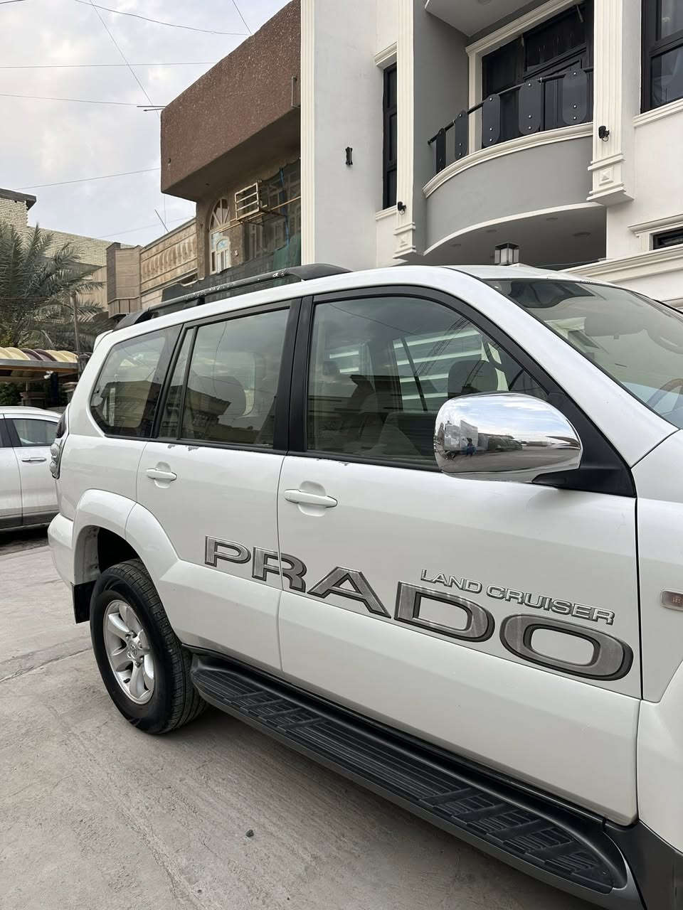 سلام عليكم.        برادو لبيع موديل2008  سياره ٤ سلندر تبريد٣ قطع خليجيه مكفوله كفاله عامه  معروفه مواصفات٤ سلندر.  سعر 165ورقه وبيهة مجال
اتصال ***********
