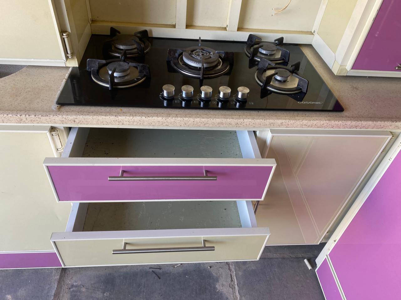 كاونتر مرمر تفصال ثكيل نضيف كلش كلش هوه والطباخ  
سعره ٥٠٠ شراي يراسلني 
مكاني بغداد جكوك


**إذا كنت صاحب هذا الإعلان وتريد حذفه لأي سبب، رجاءا أرسل رسالة إلى الدعم الفني**