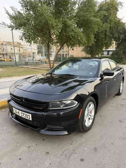دوج جارجر sxt plus 2022 للبيع
كشر السياره كلين ( الحادث بل تاير ) 
واكو رصعة بـ طارف البنيد 
محرك 6 سلندر ( 3.600 )
عداد المسافة … 67٫260 mi
 ⭕️مواصفات السيارة : 
——————————————
🔹كشنات جلد ( تدفئة + تبريد ) 
🔹كشنات الخلفية تدفئة 
🔹فتحة سقف سلايد روف 
🔹تشغيل عن بعد 
🔹كشنات الامامية كهرباء
🔹كير 8 نمر 
🔹بصمات عدد 2 
🔹 عدسات جديدة Xenon
🔹 تايرات الامامية جديدة Nexen

السعر 278 ورقة 
📍بغداد شارع حيفا 
📞  ***********

