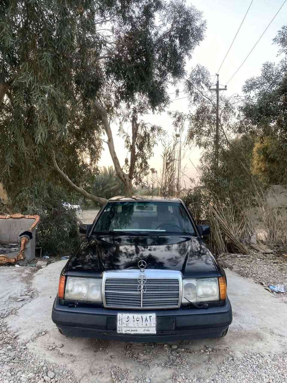 السلام عليكم مارسدس دب موديل 1992 سيارة كير مكينة مكفولات رقم بغداد تحويل مباشر عارضهة ب45 وبيهة مجال   بسيط للشراي مكاني ديالى الخالص اعتذر عن المراوس بيع فقط  ***********
