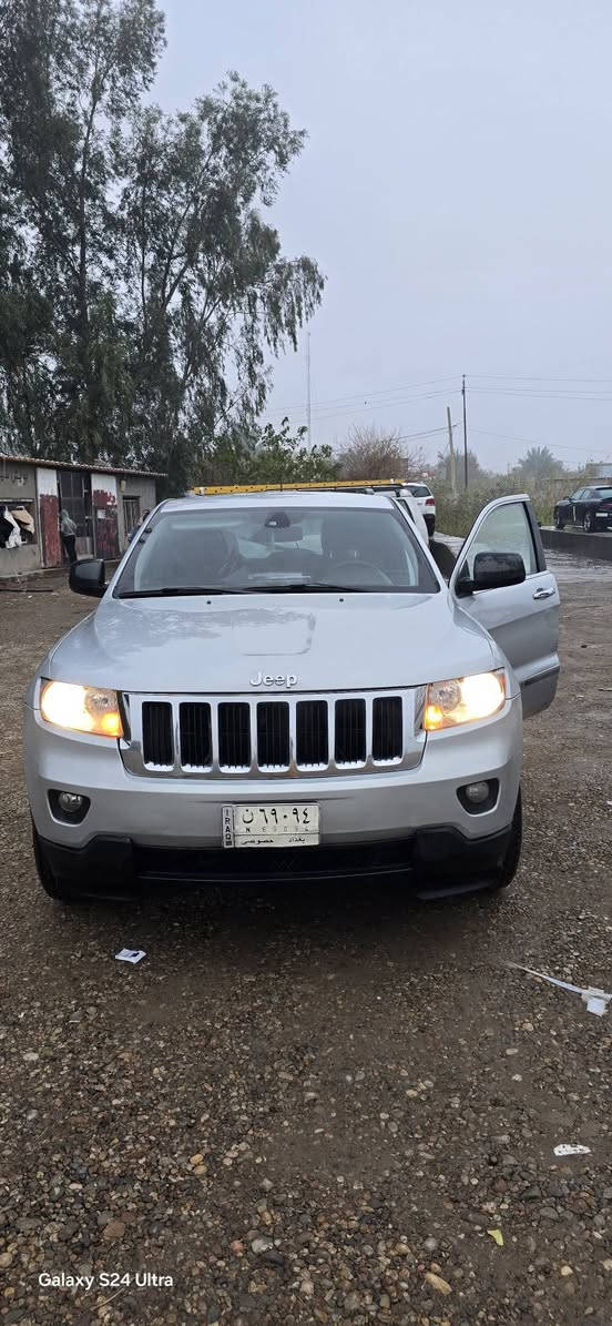 جيب لا ريدو  وارد امريكي ٢٠١١   ضرر جاملوغ امامي عكس السائق والباقي كفاله مكينه جديد قبل شهرين شادها  رقم بغداد مكان السياره ديالى السعر ١٥٥  .. ***********
