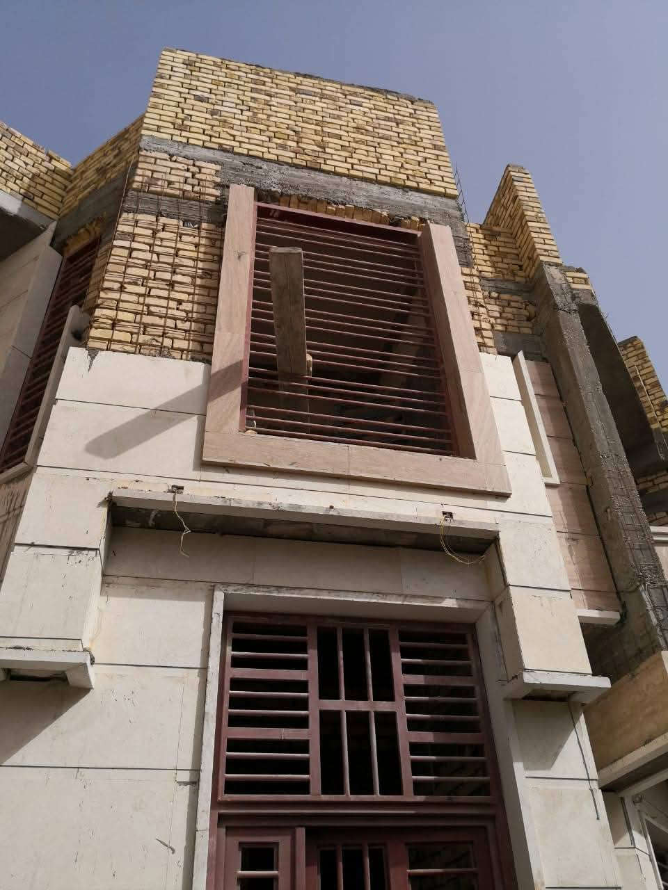 مستعدون بتغليف الواجهات الخارجية بالحجر والمرمر للإستفسار *********** ***********
