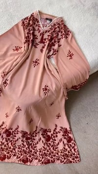 كلابية نقش زهور • كشمير درجة اولى • مقاس L-3XL