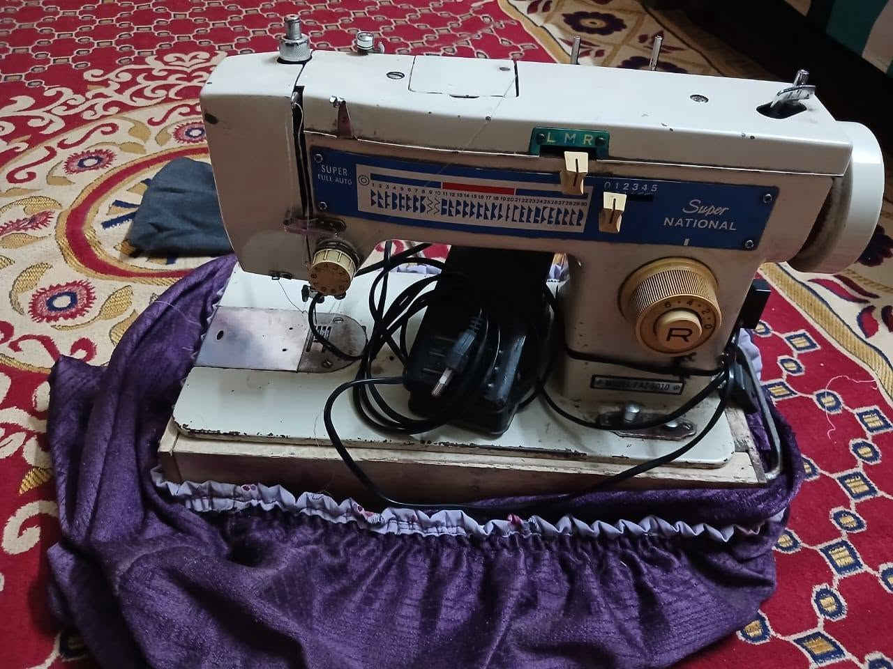 بسم الله مشاء الله دخلت مكينة ممتازة ❤️🤲
⬇️⬇️⬇️🔻

✨ ماكينة خياطة أصلية من ماركة ناشونيال
موديل قوي وعملي للمبتدئات والمحترفات 👌

🧵 تخيط جميع أنواع الأقمشة
🪡 فيها عدة غرز وزخارف متنوعة
💡 إضاءة مدمجة لراحة أثناء العمل
⚡ خياطة سريعة ودقيقة
🌸سهلة جدا بلنسبة للمبتدئات تخدم بسهولة 👌✅

✅ الحالة: نظيفة وتخدم ممتازة
✅ جاهزة للاستعمال مباشرة

💬 لي حابة تبدأ مشروع خياطة ، هاذي فرصة ممتازة بسعر مناسب ❤


**إذا كنت صاحب هذا الإعلان وتريد حذفه لأي سبب، رجاءا أرسل رسالة إلى الدعم الفني**