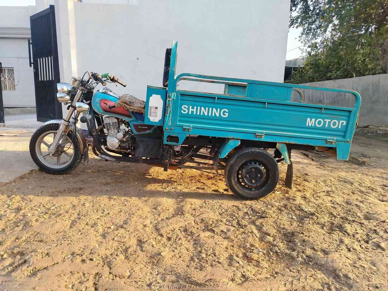 سلام عليكم للبيع ستوته موديل ٢٠١٩ كفاله عامه أوراق اصولي مكينه ٢٢ مال جناي كلشي بيه شغال
المكان. حله بلسياحي
الرقم ***********
