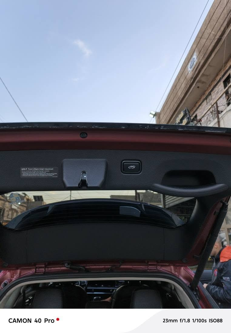 كيا سبورتج 2023 فول الفول حادثها بسيط بدون ايرباك بدون شواصي بدون دواخل مواصفات بانوراما تشغيل عن بعد دخول ذكي بصمه اشاير بالمري حساسات امامي خلفي رادار امامي رادار خلفي ورادار جانبي كامرة دوارة شحن واير ليس كراسي جلد كهرباء خزن مميموري تحكم ستيرن سايق الي تحديد مسار دشبول متغير سايد بريك بصمه صندوك بصمه لدات ستيرن هيتر كراسي هيتر تبريد قطعتين تخم تاير ويل كب وبعد بيها هواي مواصفات حادثها جاملغ امامي وبنيد سطحي مبدلات ومصبوغات جاهزة السيارة السيارة بدون رقم تترقم جميع المحافظات 
مكاني بغداد المنصور 
لاتصال ***********
***********
السعر 215 وبيها مجال بسيط بغداد, العراق
