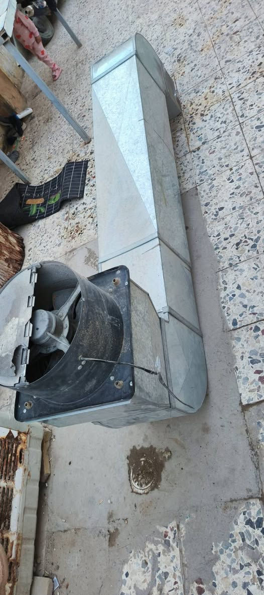 ساحبه جديده وتفصال الله شاهد مكاني نجف حي الشرطه سعرها ب100
***********
