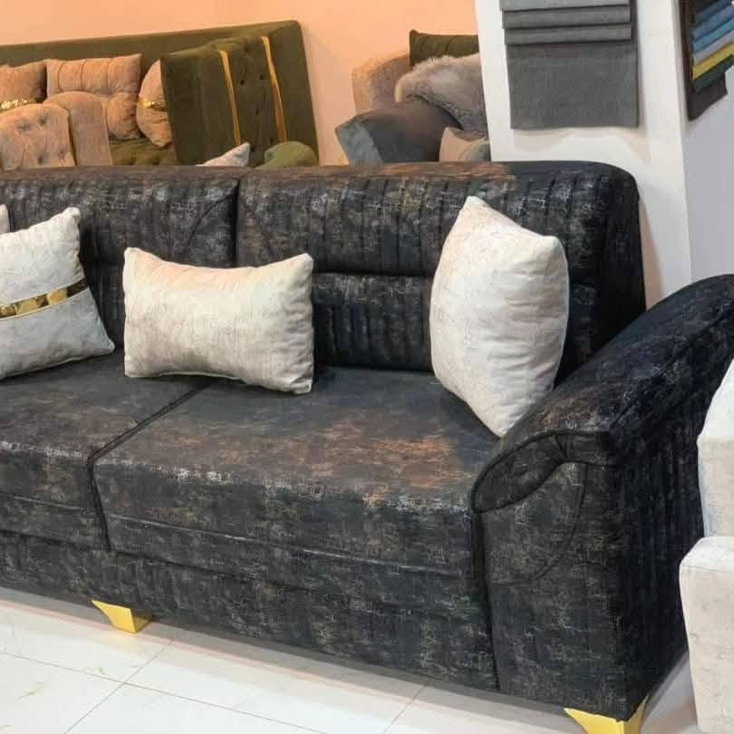 عرض خاص تصفية مخزن بسعار جدا تنافسيه للاستفسار ***********للستفسار
موقعي الموصل توصيل فقط
