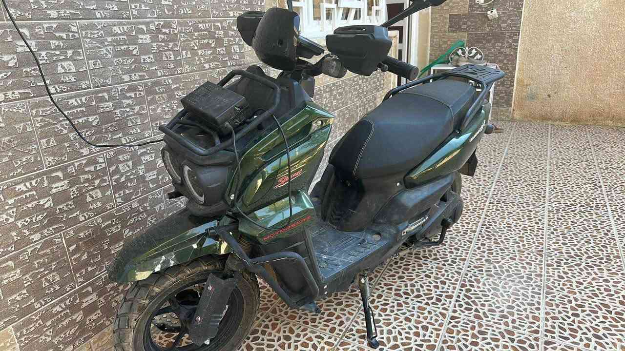 دراجة شحن للبيع 
نوع ( اباتشي) موديل 2024 
دبلات بحالة جيده بريك هايدروليك 
البطارية بحاله جيدة 
للتواصل على هذا الرقم ***********
