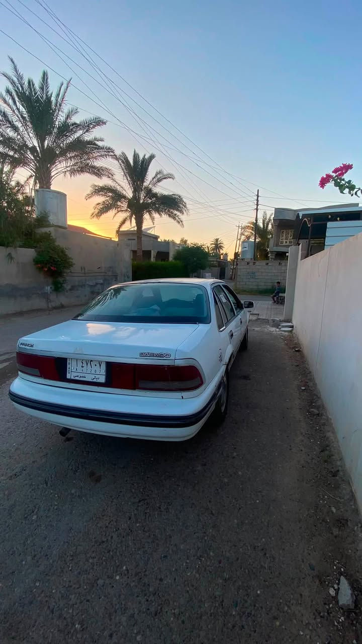 السلام عليكم.  
للبيع دايو برنس موديل 95
محرك وكير وصدر  كلو شرط 
تايرات جدد  السياره حلوه وكاعده وماعايزها شي     رقم ديالى مشروع وطني وصاحبها قريب وشرط التحويل 

السعر المطلوب 28 وبيها مجال شي قلبل 
الاستفسار الاتصال على الرقم ***********
