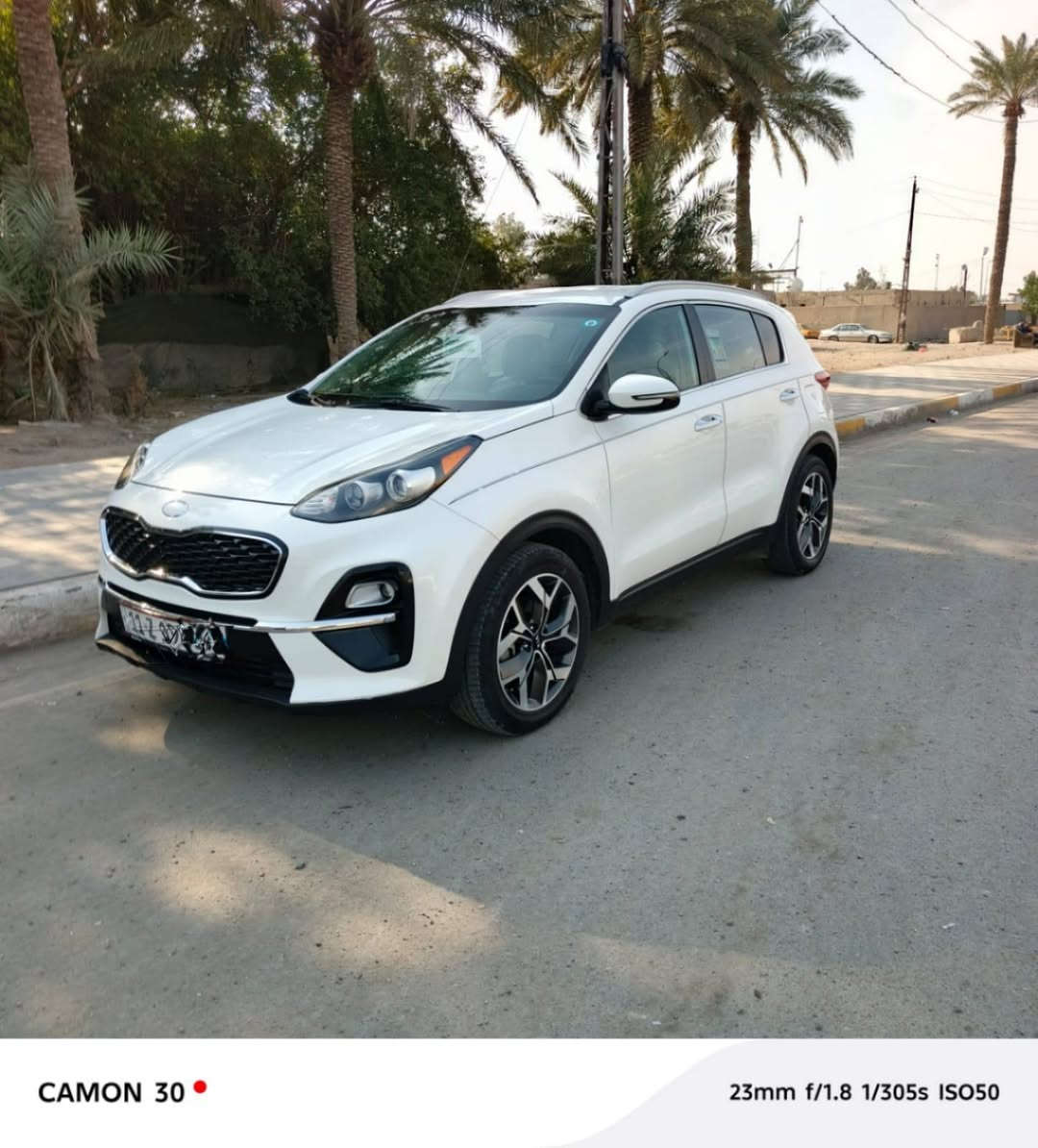 السلام عليكم
كيا سبورتج  للبيع موديل 2021 وارد امريكي (EX)فول مواصفات ماعدا   فتحة السقف محرك 2400 ماشية 28 مال جني السيارة بااسمي حادثهه مياه امطار فقط 
 للتواصل واتساب ***********
