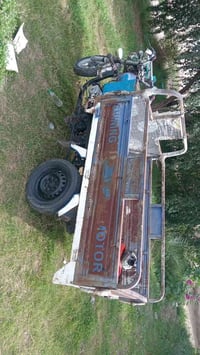 ستوته ٢٠١٨ مكفوله شاصي وركبه اوراق كامله بس محركها كايم للاستفسار ٠٧٧٧...